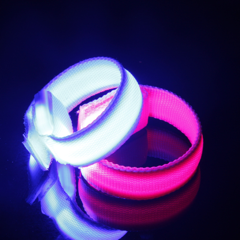 led灯手环的设计图图片