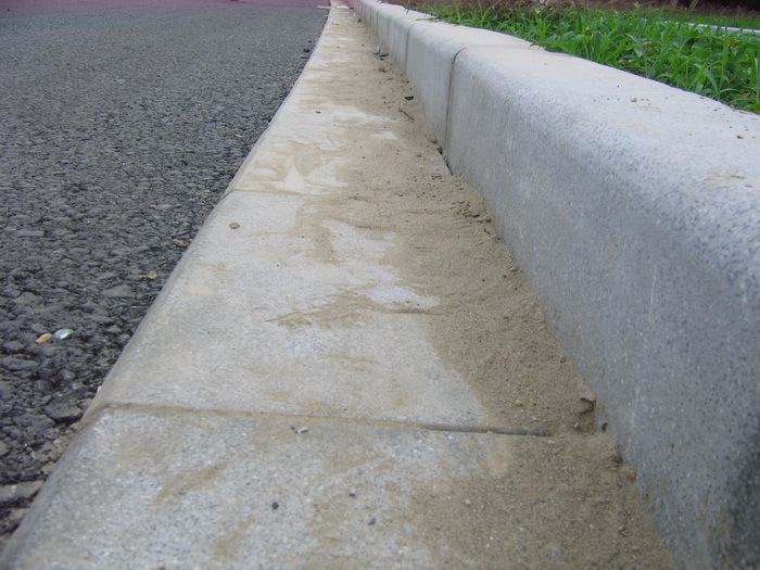 仿白麻混凝土道牙--恒大地产专用