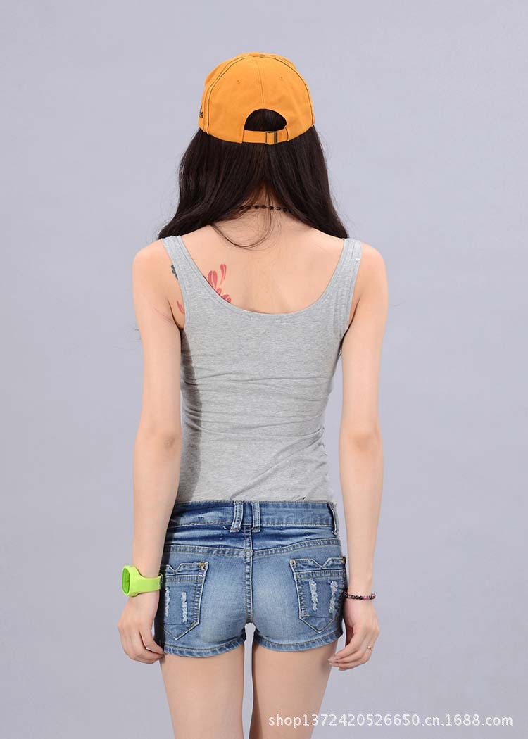 厂家直销 2013女生低腰牛仔热裤 个性磨破洞多口袋性感裤子681