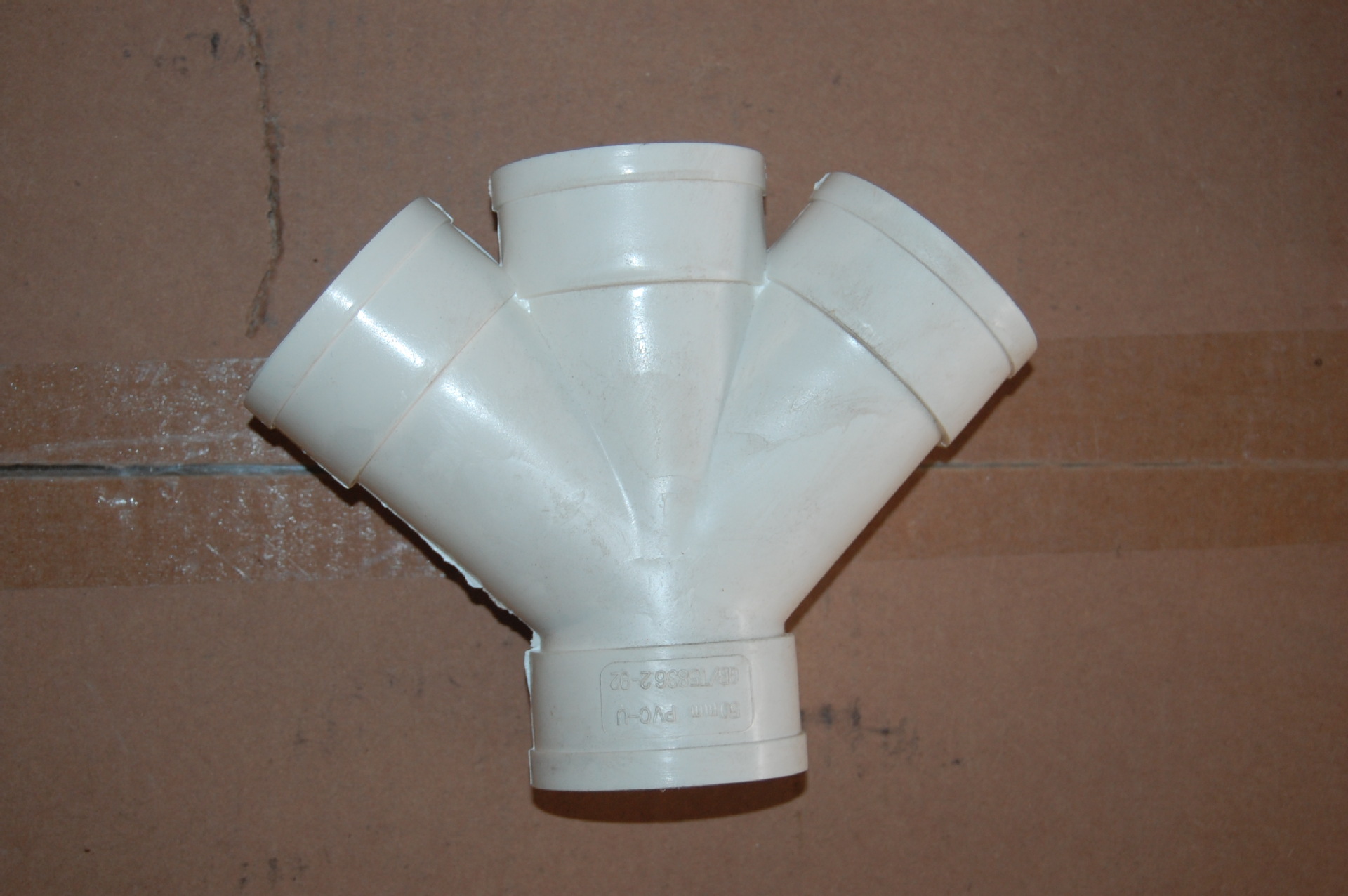 u-pvc斜四通,厂家直销,价格优惠,质量过关