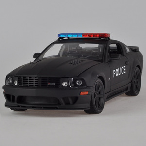 [合金汽车模型]1:18 威利 福特 野马s281 警车