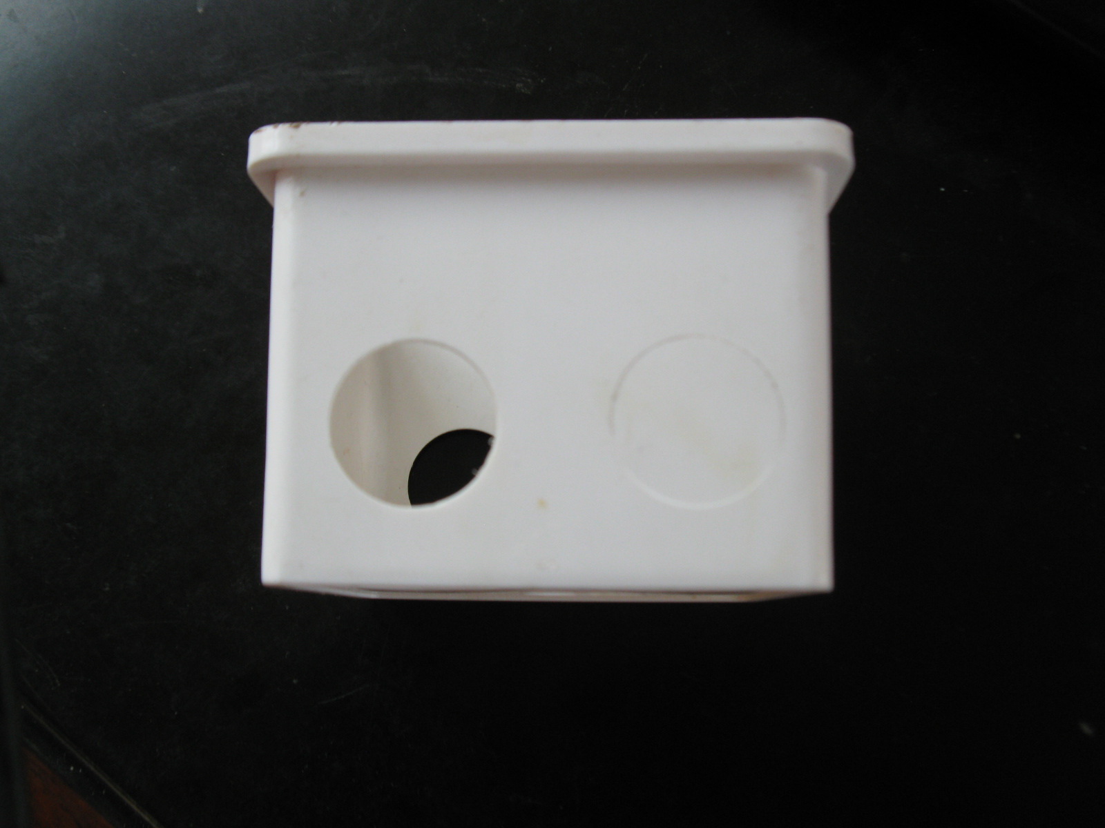 厂家供应 pvc原料阻燃穿筋接线盒质量保证 一箱起批发