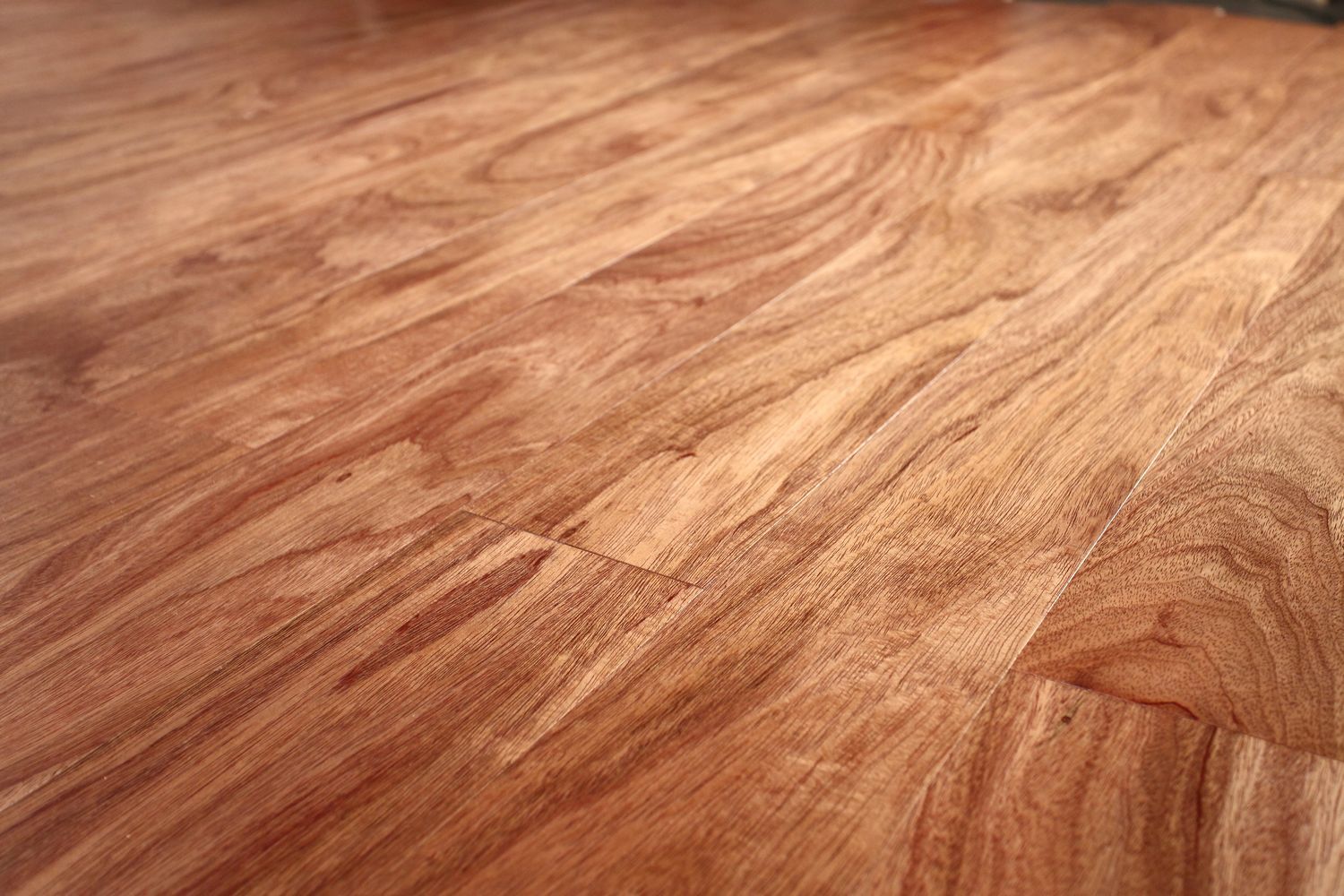 金线海棠-深 fsc ce jas 进口 地暖 多层实木地板 佛山 直销