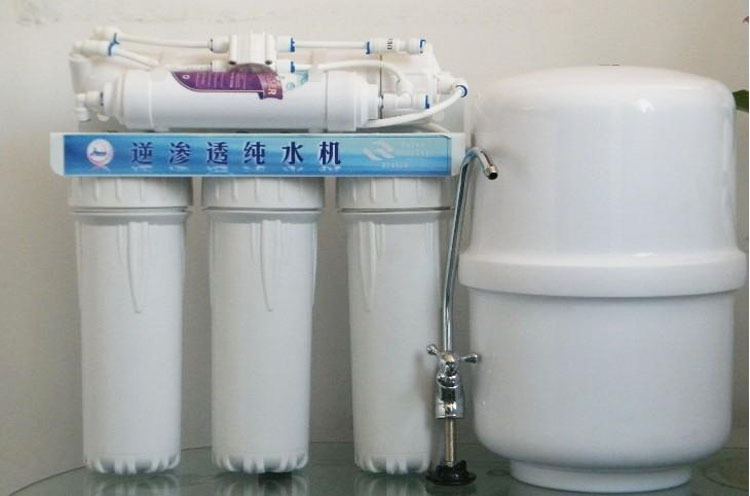 纯水设备行业动态：清澈未来