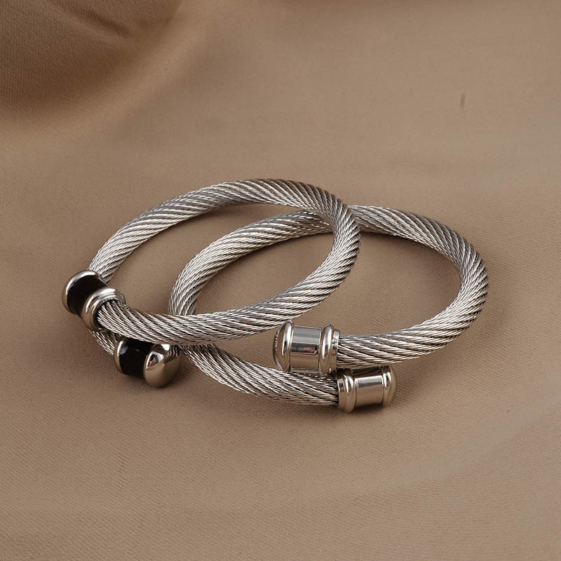 广州优质饰品 韩版时尚手镯 女士钛钢非主流手链手环批发 代发