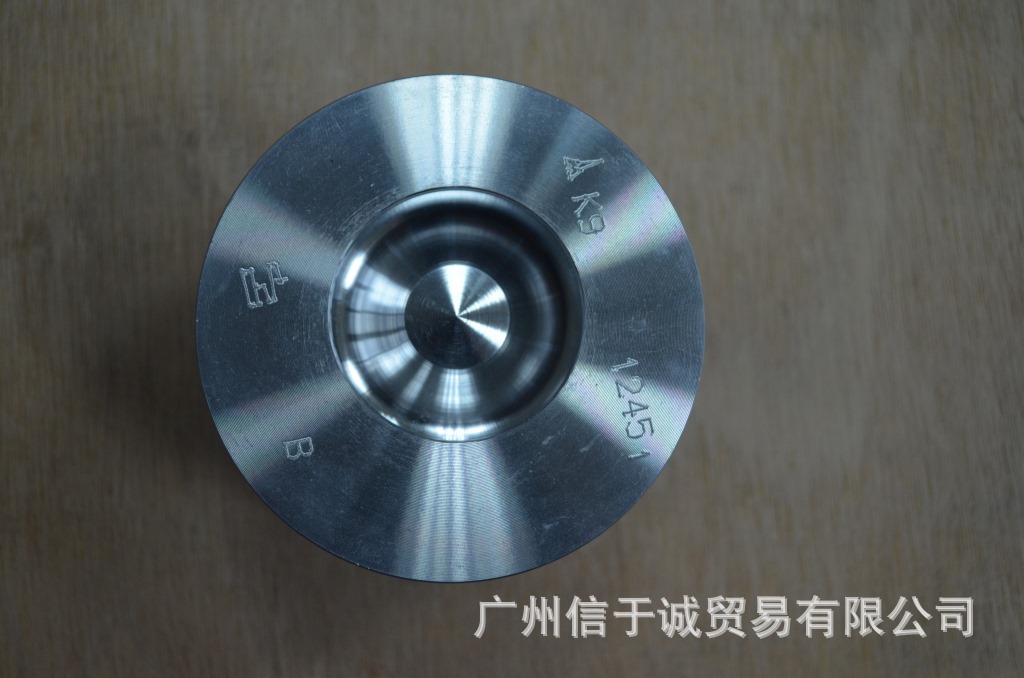 林德叉车配件道依茨h30d气缸床04287427