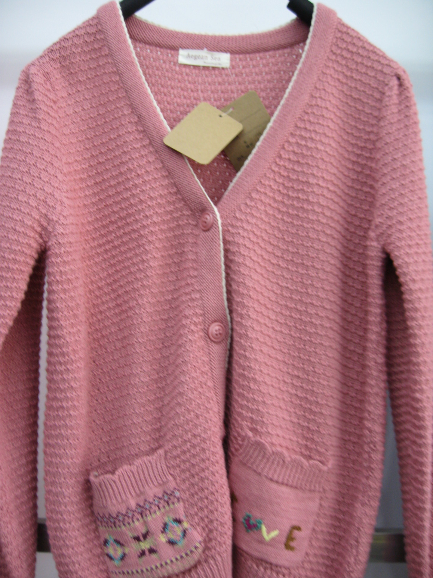 现货2013秋冬立体图案口袋手绣开衫毛衣