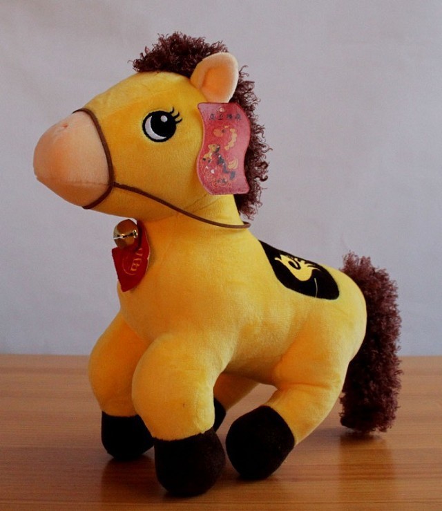 家居用品,母婴,玩具 玩具 人偶,娃娃玩具 2014马年/马毛绒玩具/喜庆马