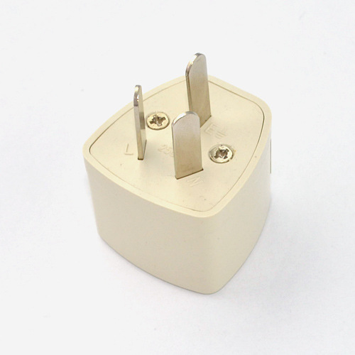 批发供应 转换插座国标三角插国外电器国内用必备转换插头