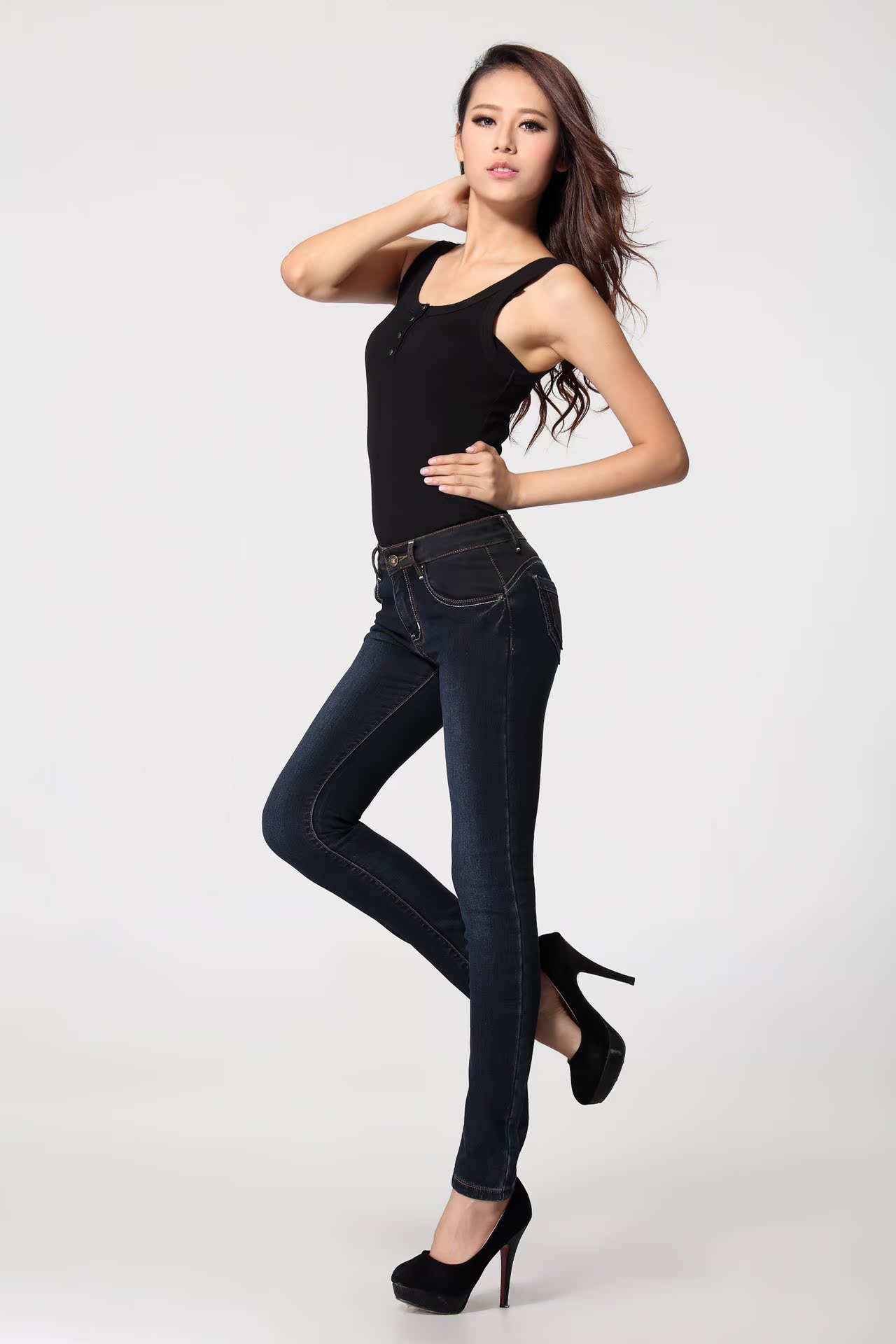 服装鞋帽箱包,钟表眼镜 女装 女式牛仔裤 2013新款女士牛仔裤 性感