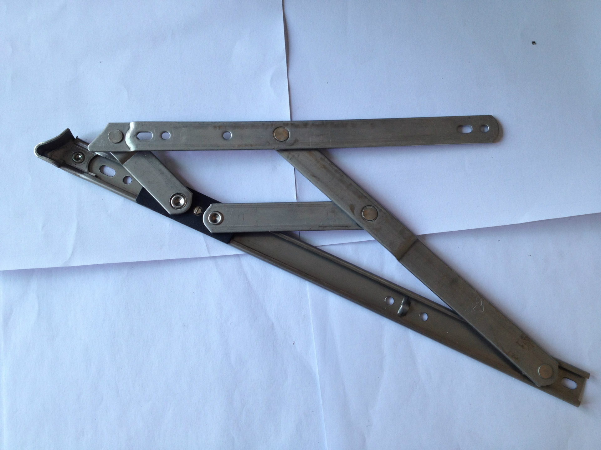 四连杆 塑钢窗撑 四连杆左右窗撑 塑钢窗风撑铰链批发