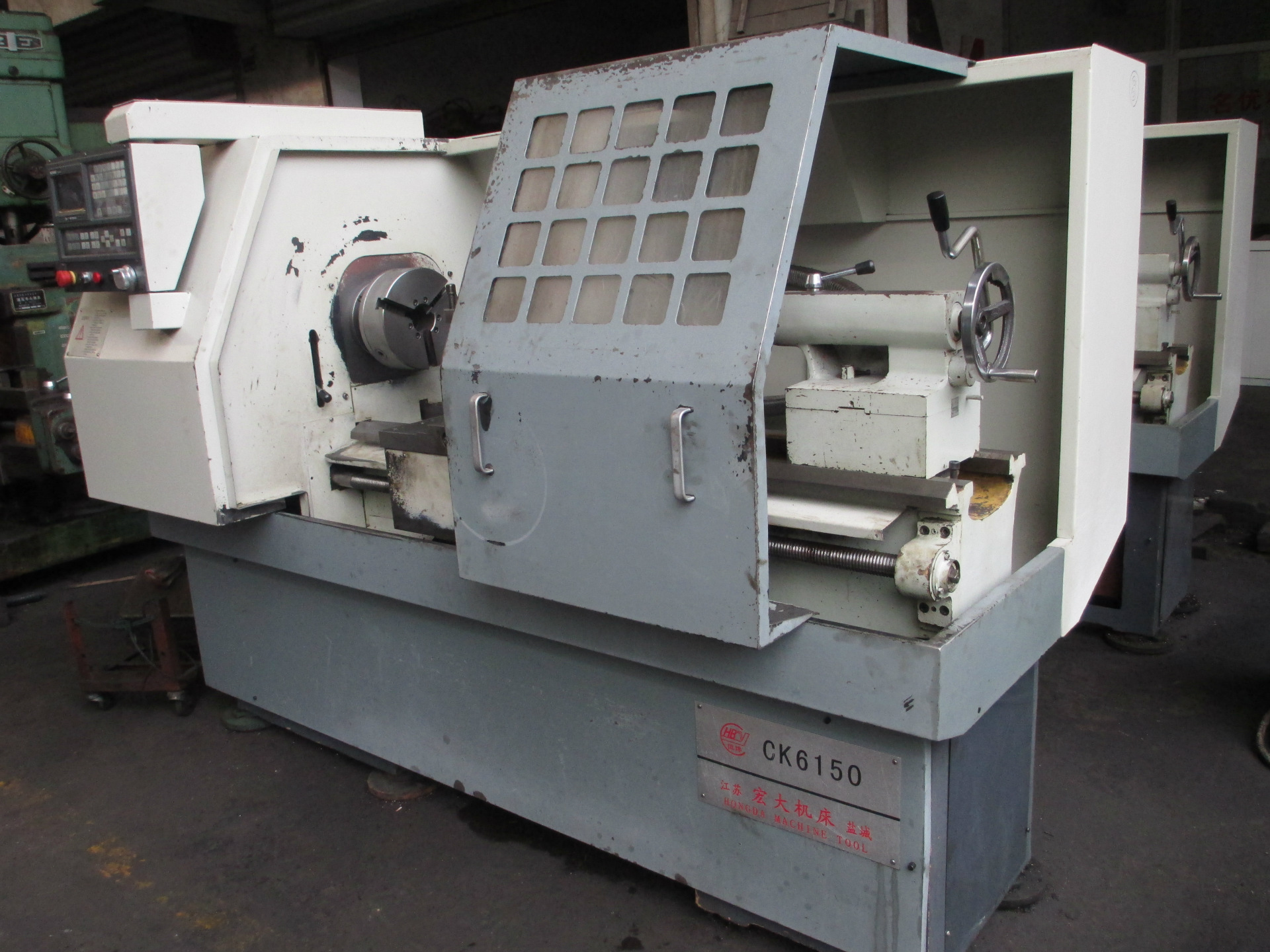 供应盐城产8成新变频司服广数928系统ck6150数控车床