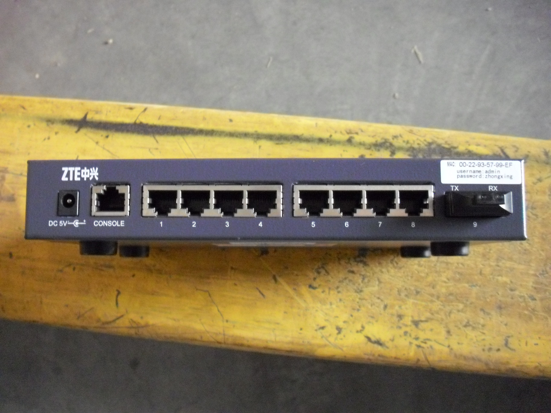 中兴(zte) zxr10 2609光口上行太网交换机