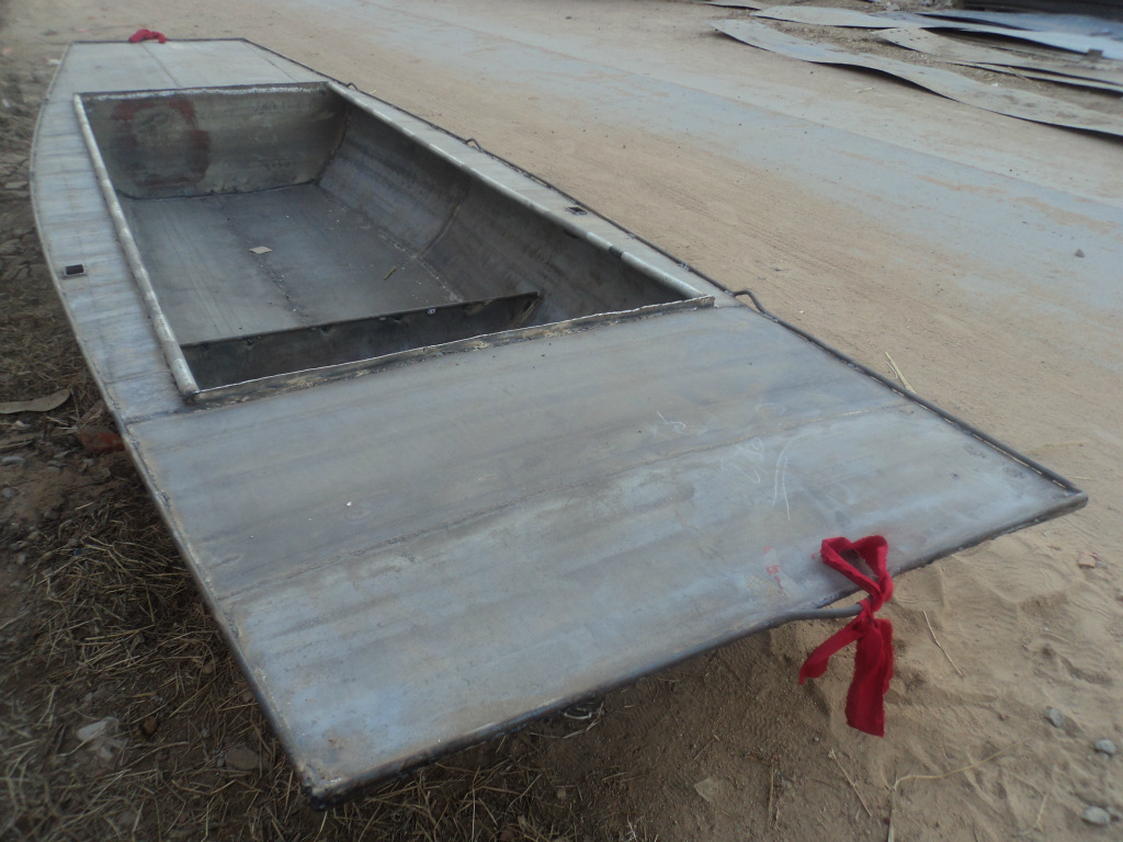 「图」用心做船 保证质量 渔船 护栏板渔船 铁皮船