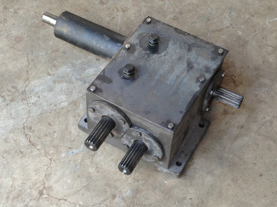 供应齿轮箱玉米收获机齿轮箱农用机械齿轮箱