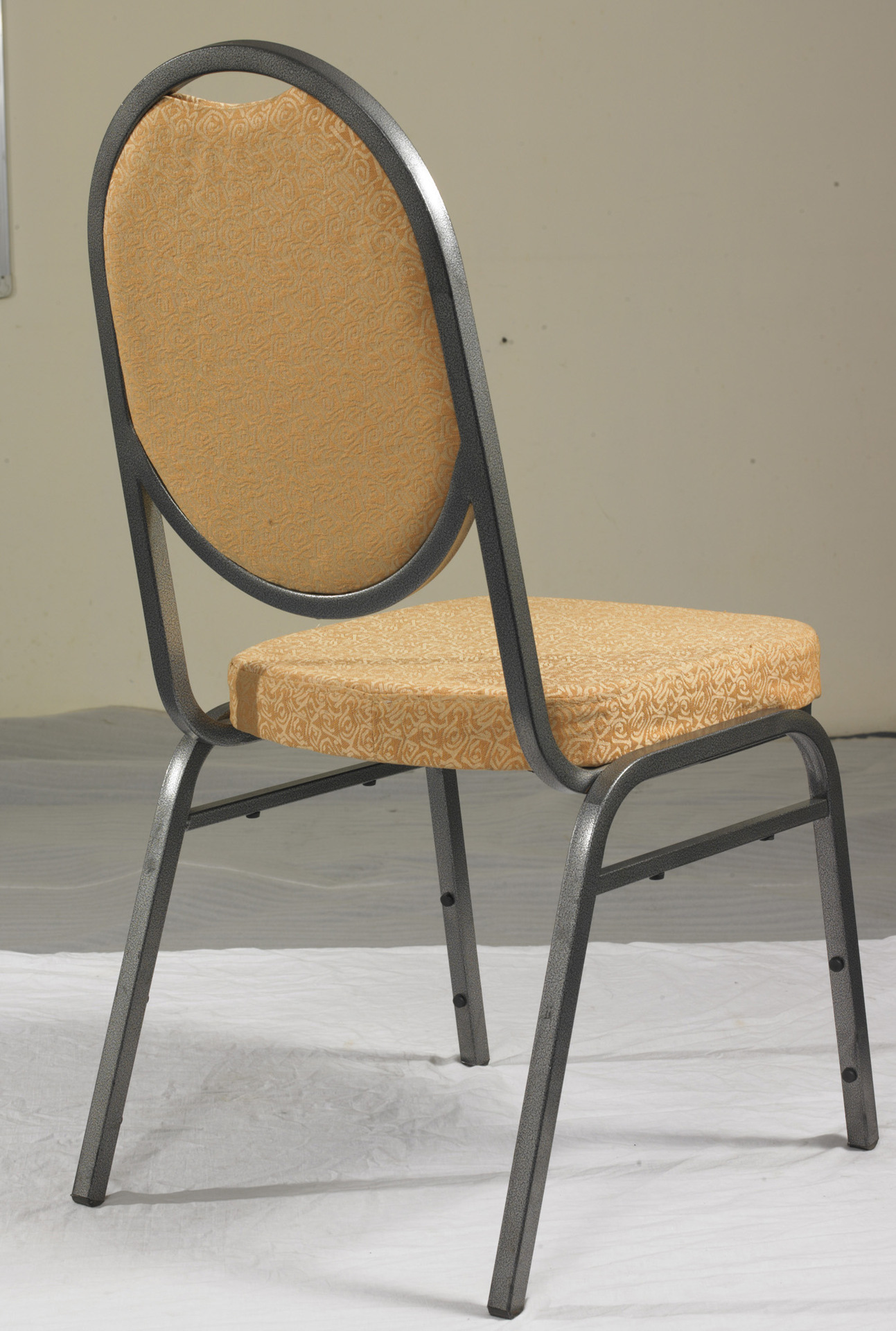 批发高级酒店餐椅宴会椅堆叠铁质时尚宴会椅】价格,厂家,图片,椅子,凳