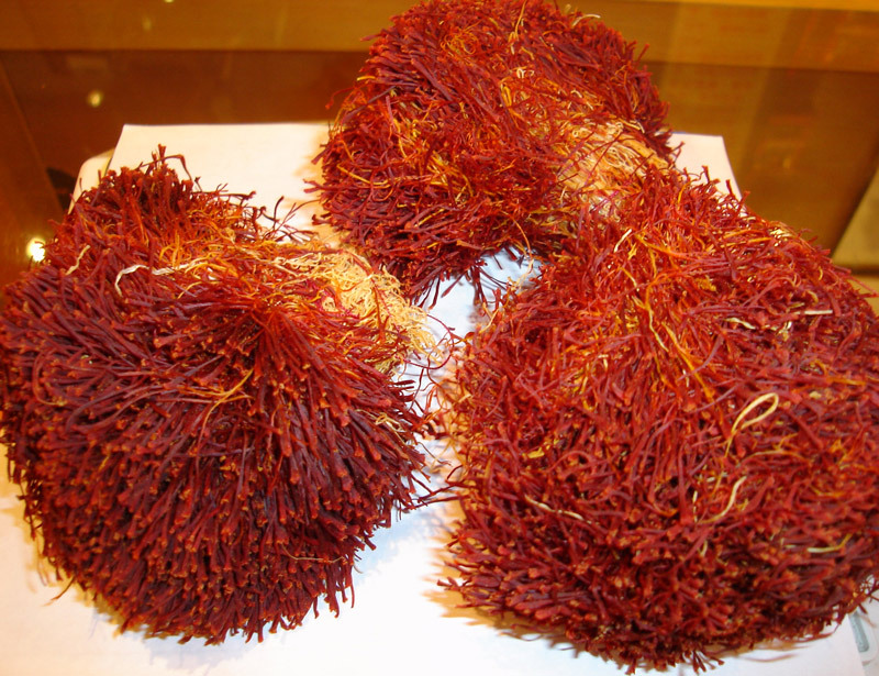 性:平 产品形态:原形态 产品属性:花类药材 品名:藏红花 产地:西藏