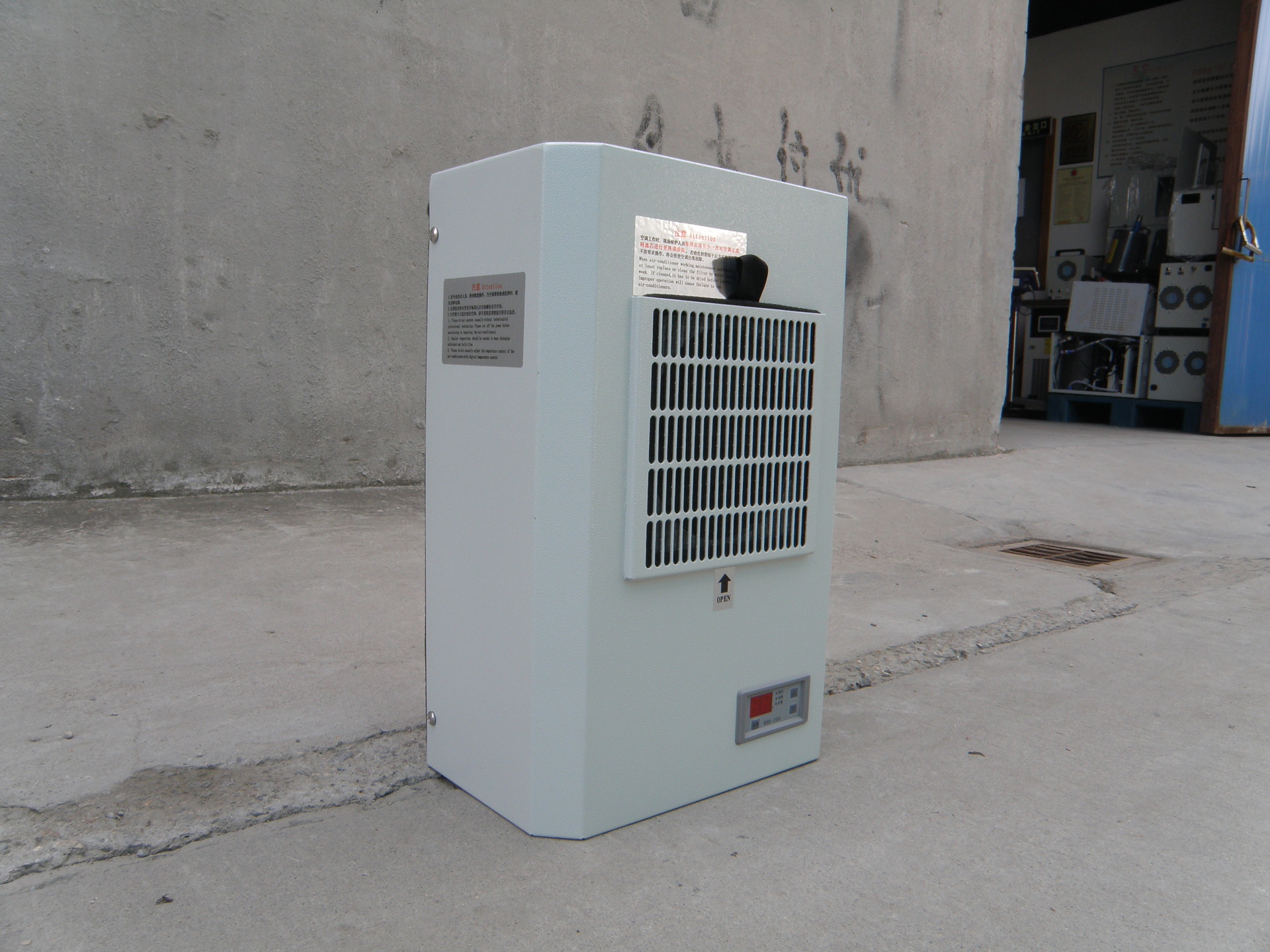 ea-300数字显示式 电气柜空调