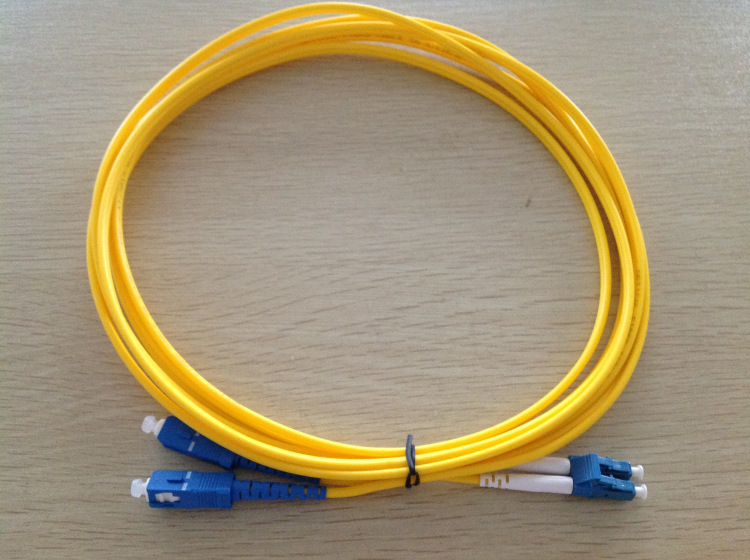 高品质 lc-sc 单模双芯 80米 光纤跳线 尾纤 电信级 厂家直销