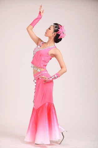 孔雀舞民族服装傣族舞蹈演出服装孔雀舞蹈服装女傣族裙子表演服饰