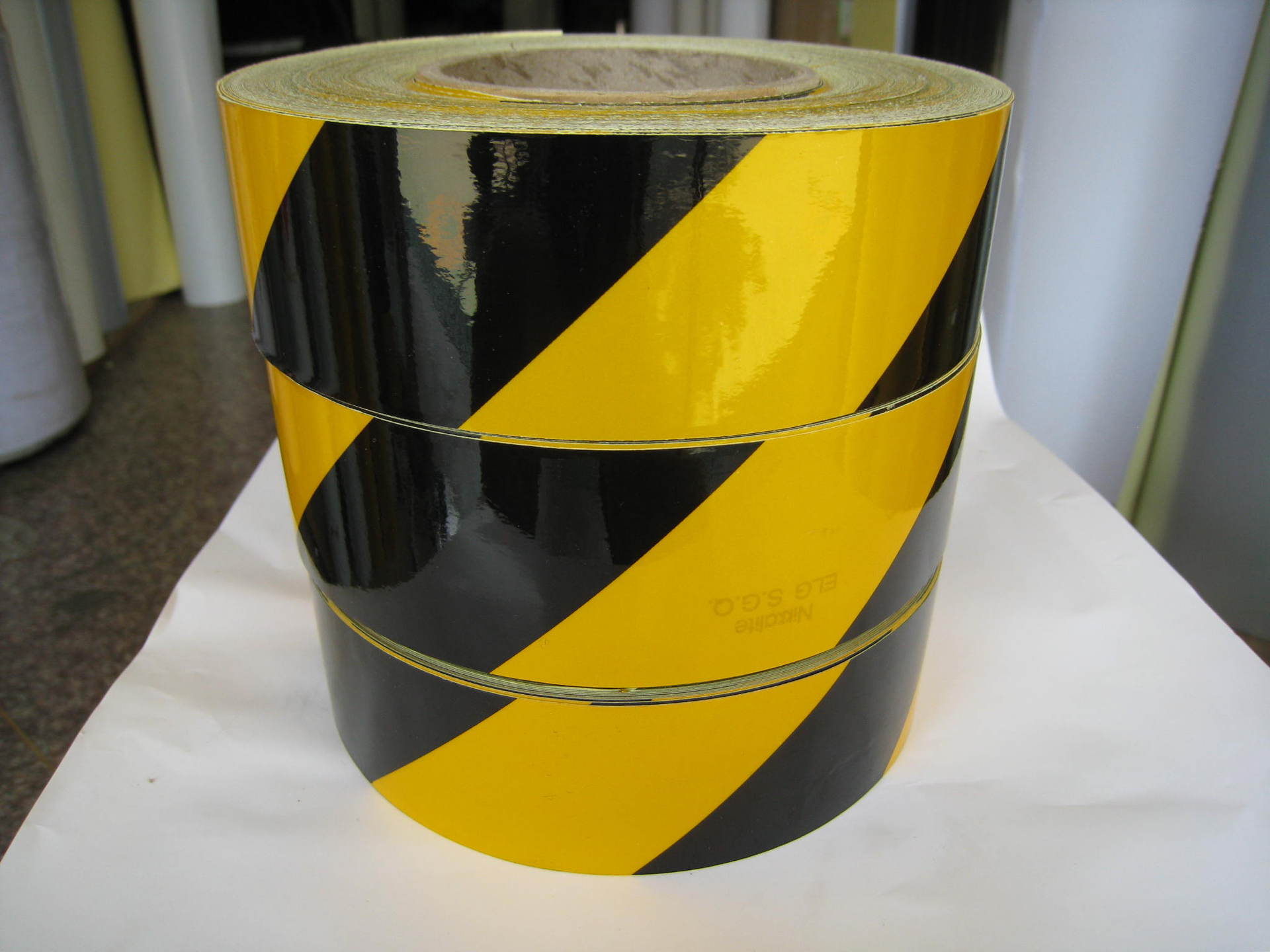 厂家供应红黄双色反光膜