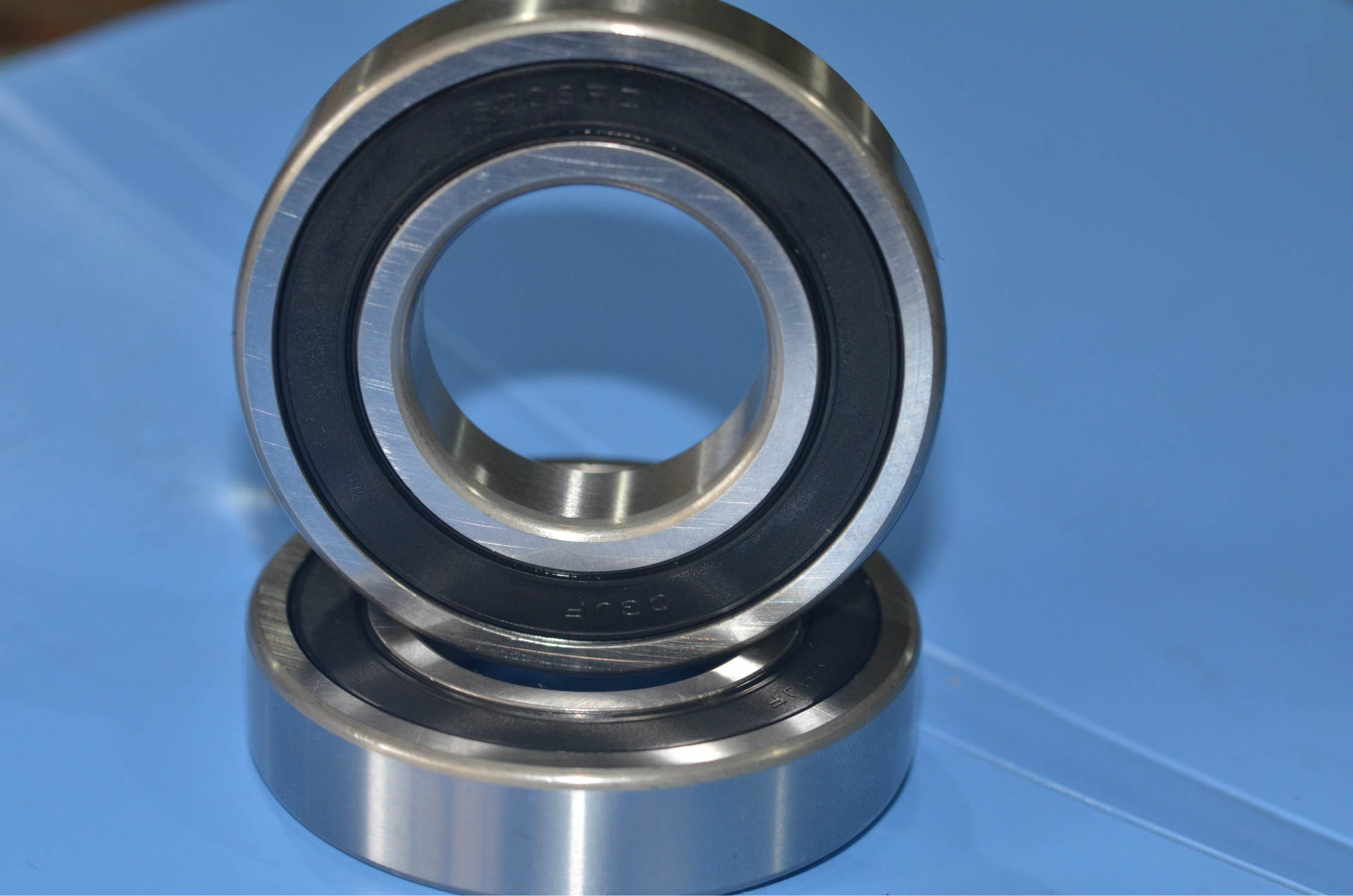 厂家大量供应优质不锈钢轴承 深沟球轴承6207-2rz/v2