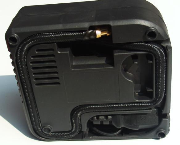 厂家直供电源插头充气泵便携式轮胎充气机家车两用电动充气泵