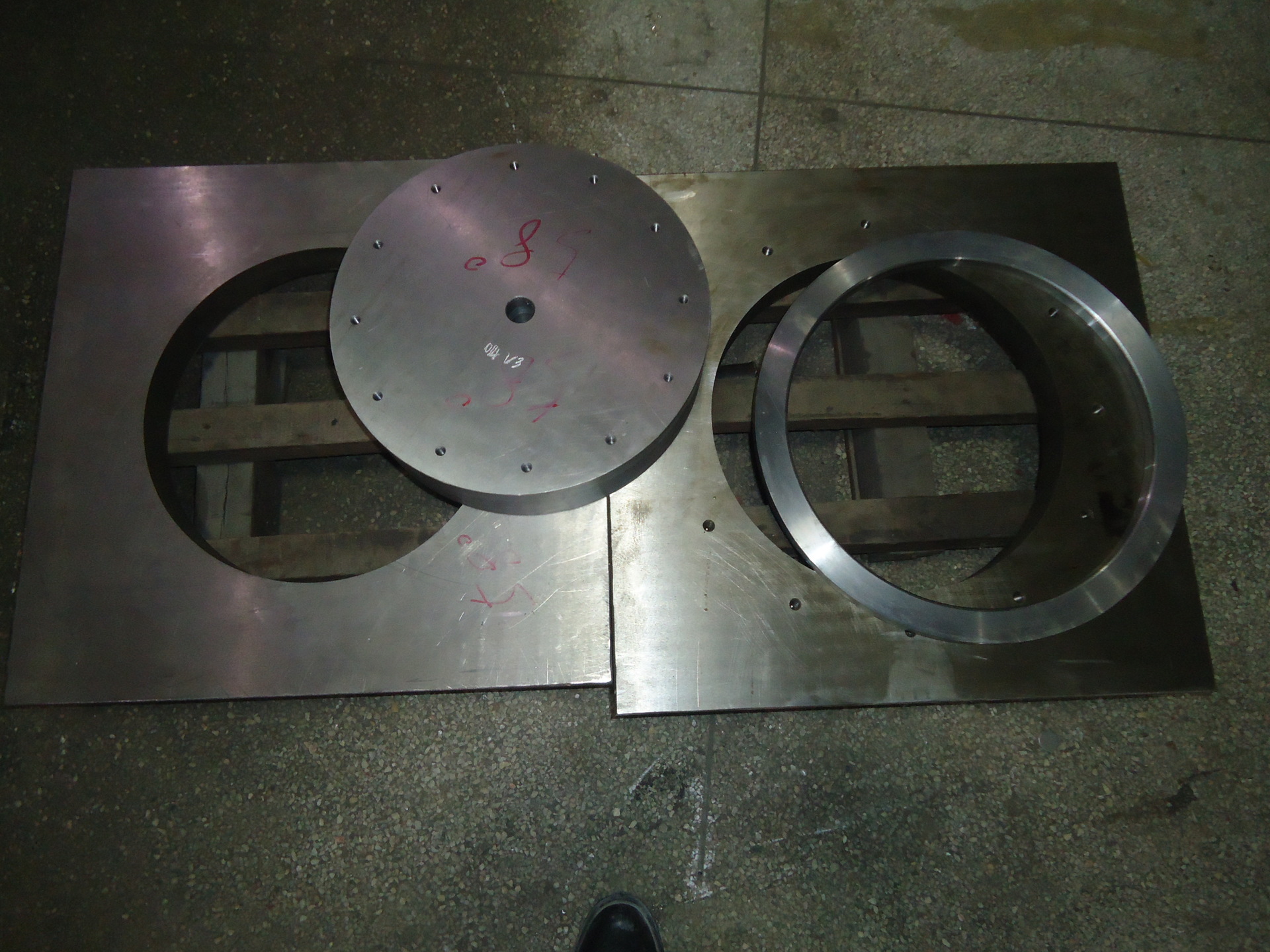 五金冲压模具(拉伸模)