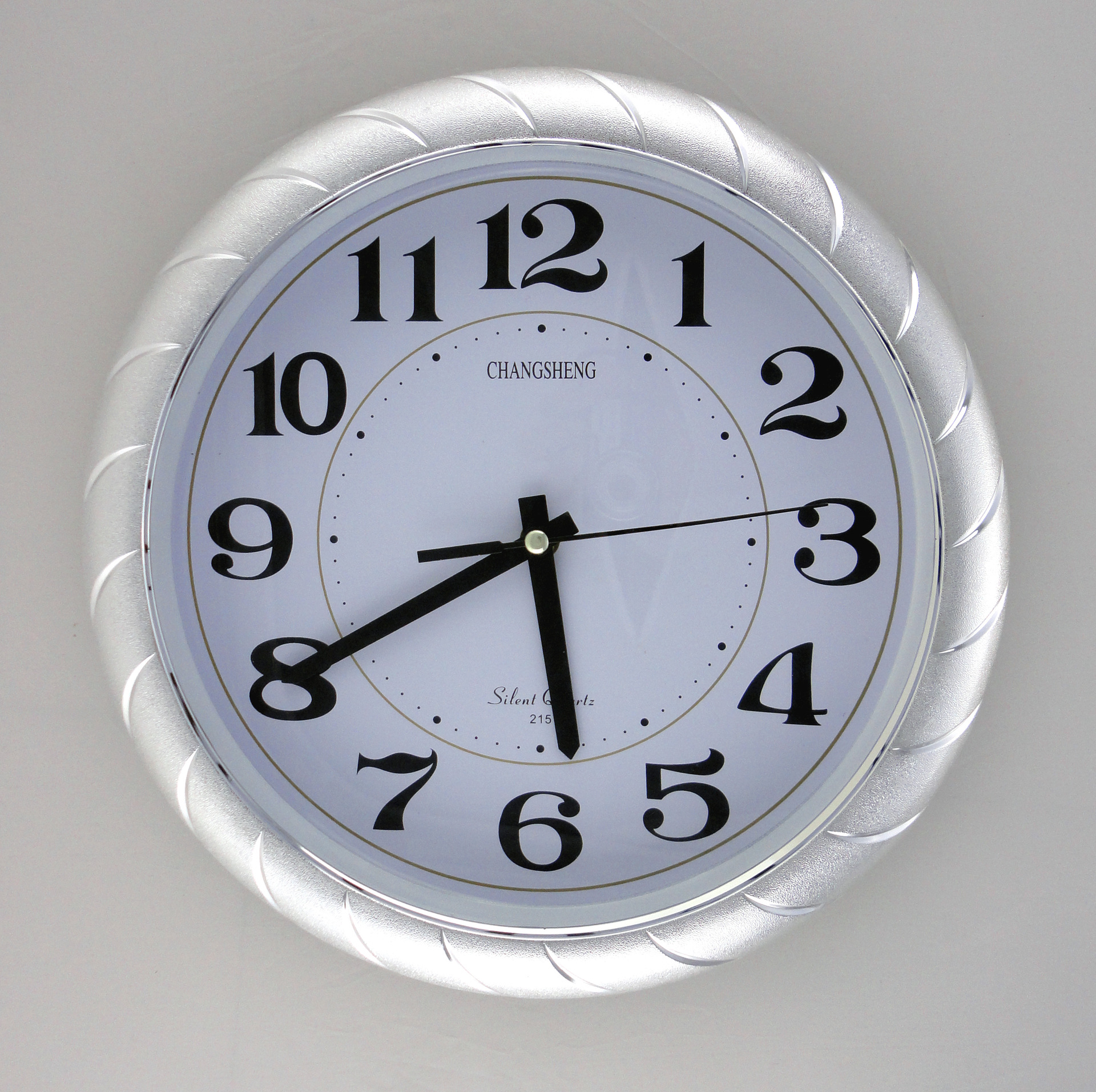 2014年新款 时尚 石英挂钟 个性定制