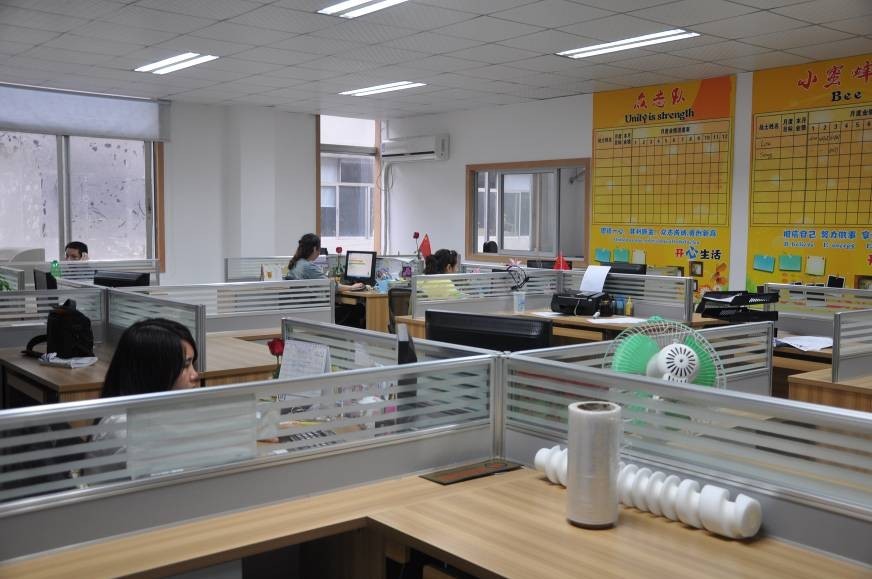 数控冲床,深圳数控冲床,专业数控冲床,深圳专业冲床,深圳冲床,深