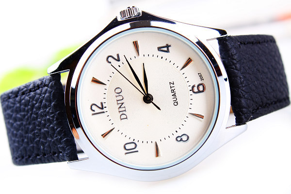 供应简约石英男士休闲皮带防水手表 商务礼品表批发网162720