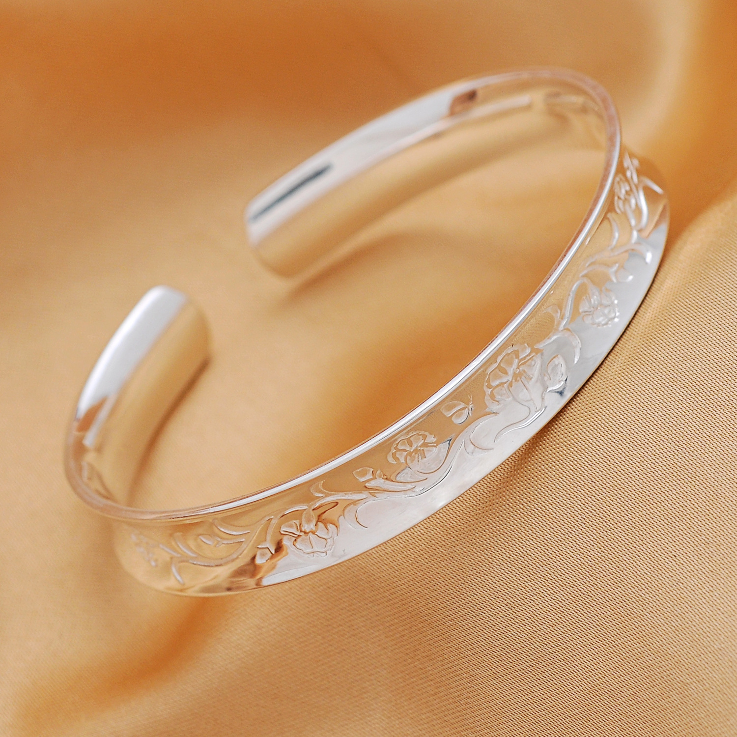 s999千足银感恩之花手镯 女士礼物手镯 韩版女款时尚银镯子正品