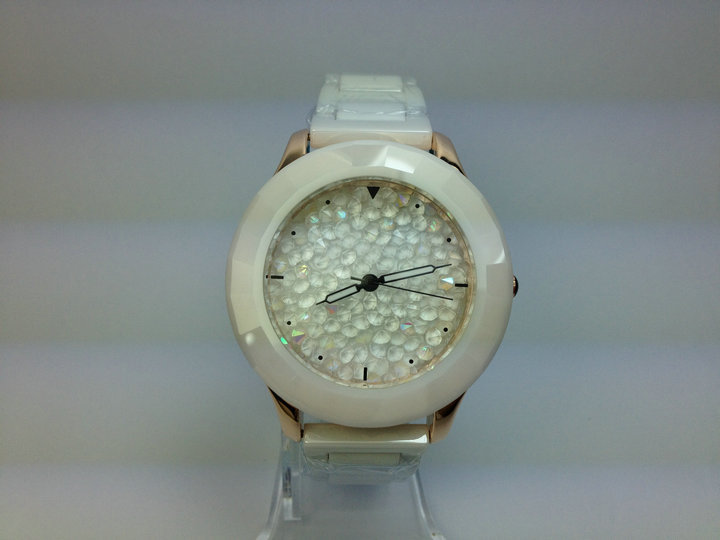 供应女表正品 高档陶瓷表 女 韩国时尚时装表 水钻表大表盘陶瓷表