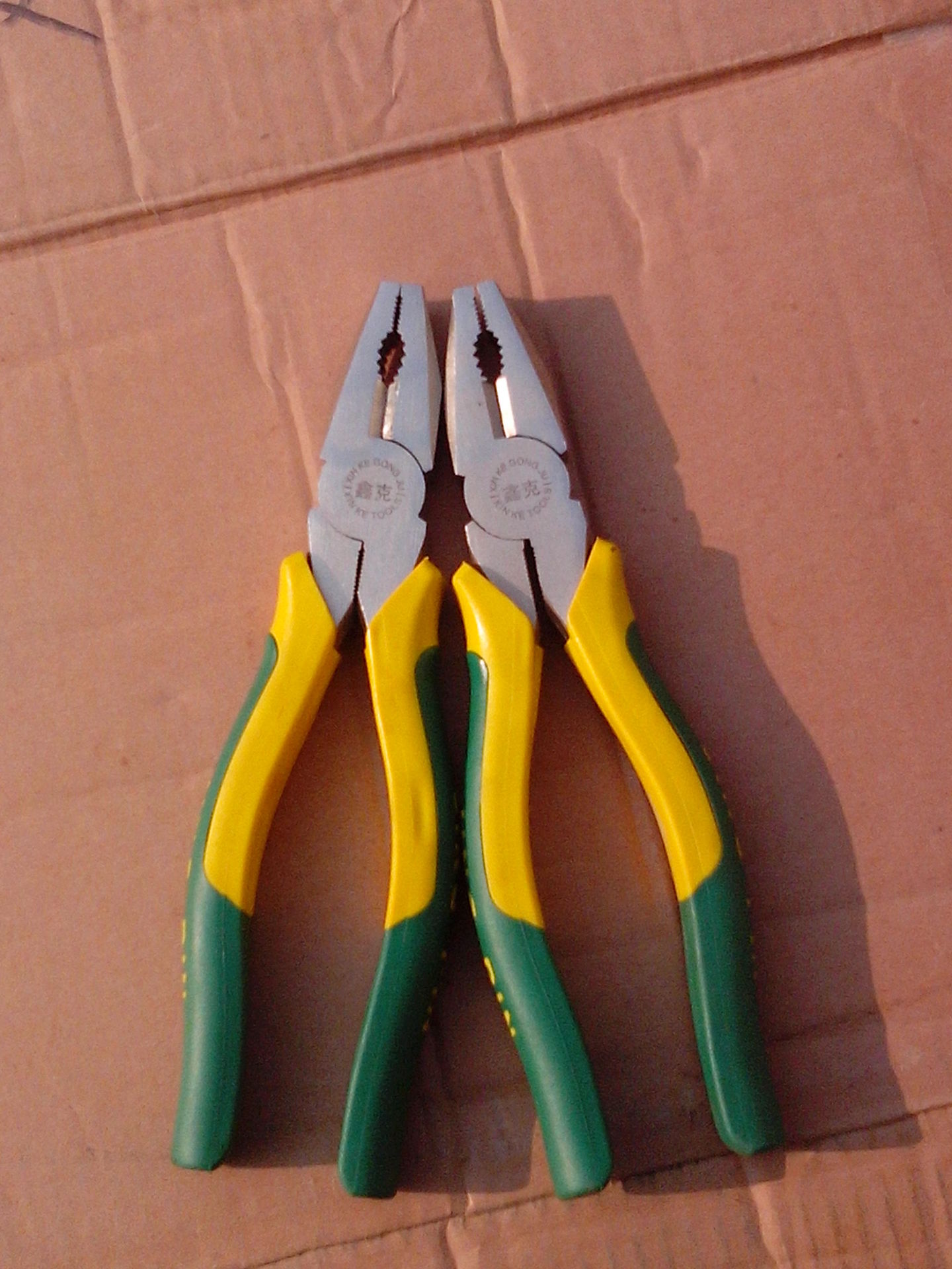 镀镍钢丝钳 合金美式钢丝钳 钢丝钳厂家 鑫克工具