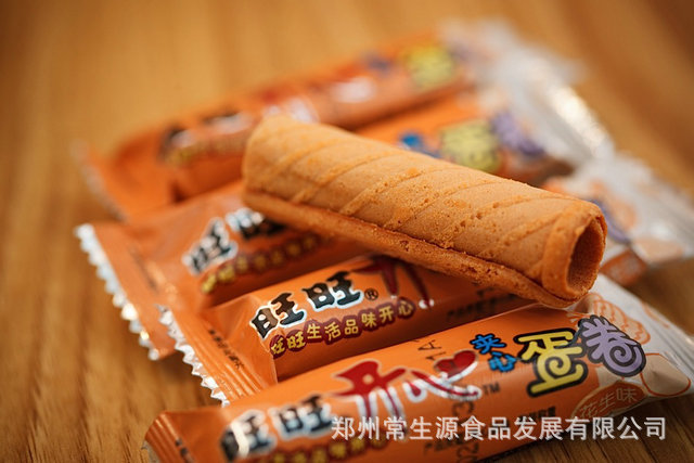 旺旺开心夹心蛋卷诱人色泽香脆可口休闲食品独立包装