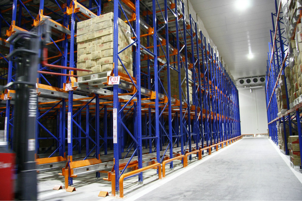 贯通式货架 仓储货架 驶入式货架 货架 货架批发 货架定制