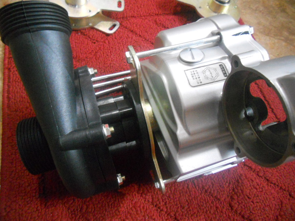 多功能摩托车水泵d型万能支架 抽水机摩托车抽水泵厂价直销批发