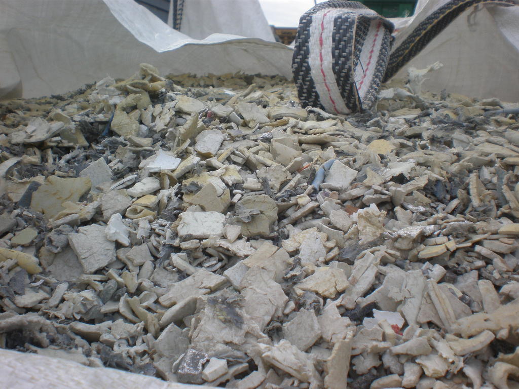 供应冰箱破碎料