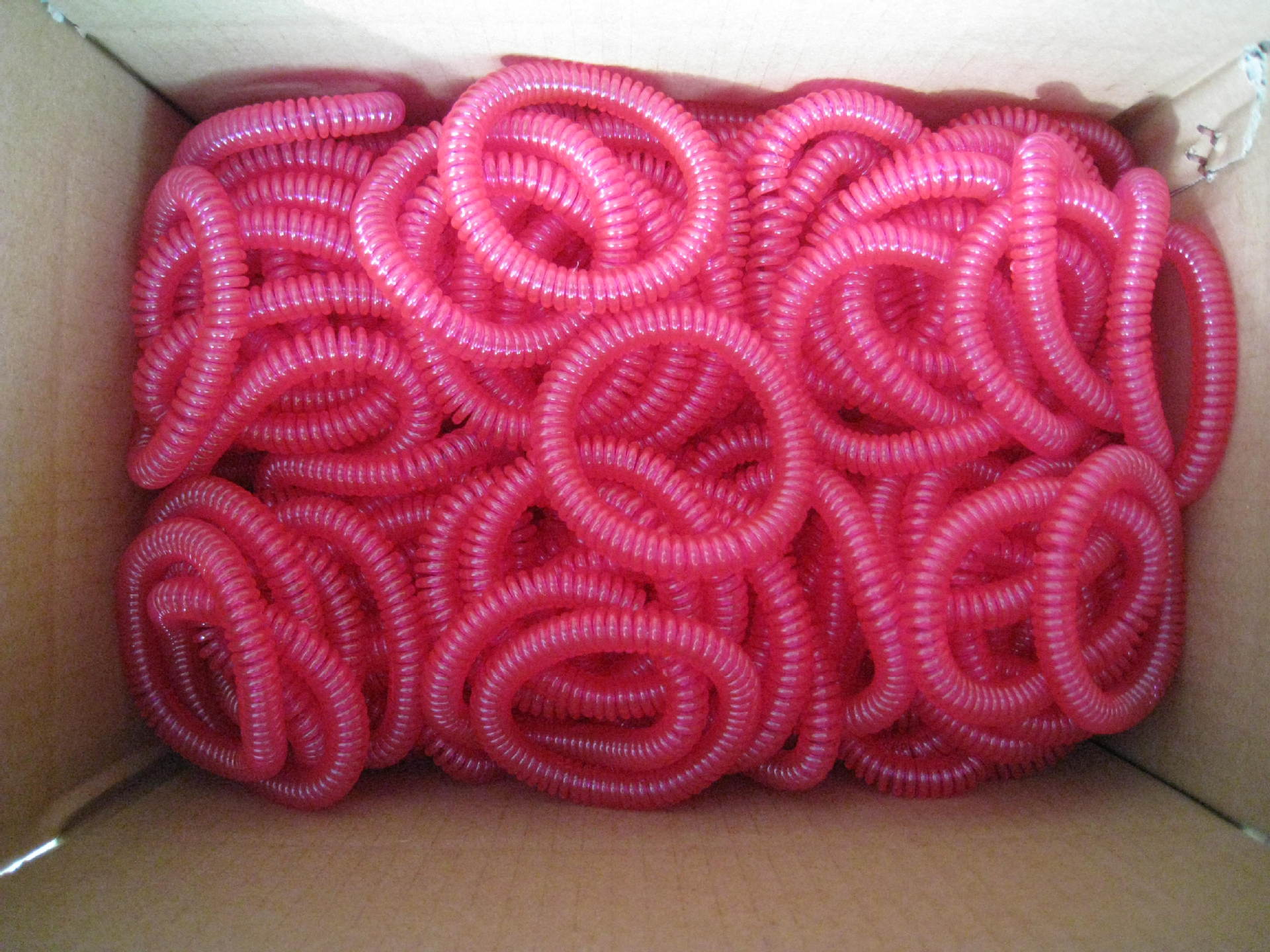 独特新款新包装塑料小小号弹簧圈上市,欢迎新老顾客来电咨询