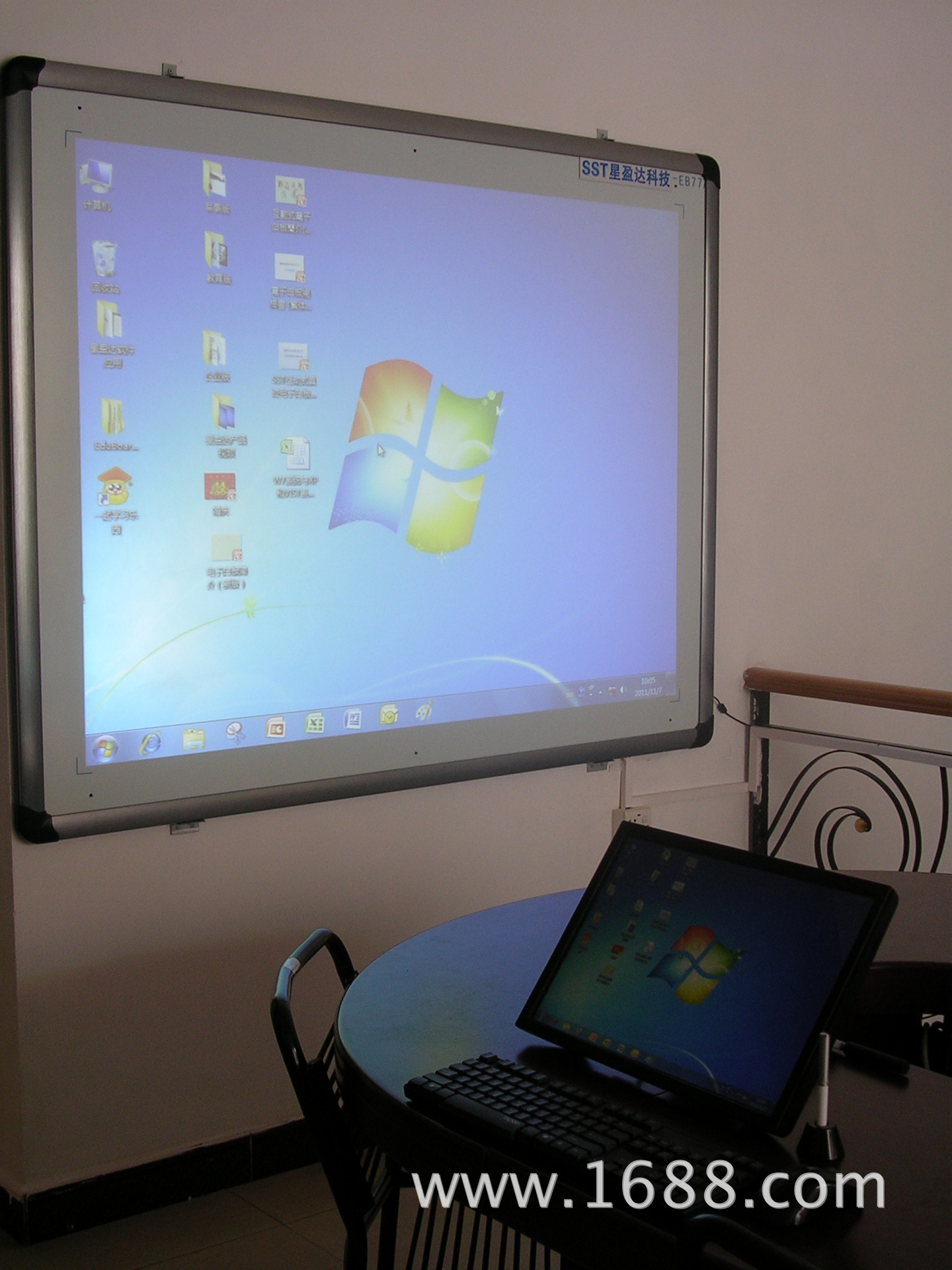 大型触控原笔迹手写电子白板