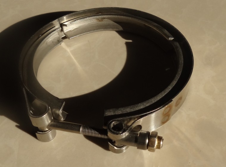 卡箍 各种形式包箍 v型卡箍 不锈钢卡箍 重型卡箍 阀门包箍