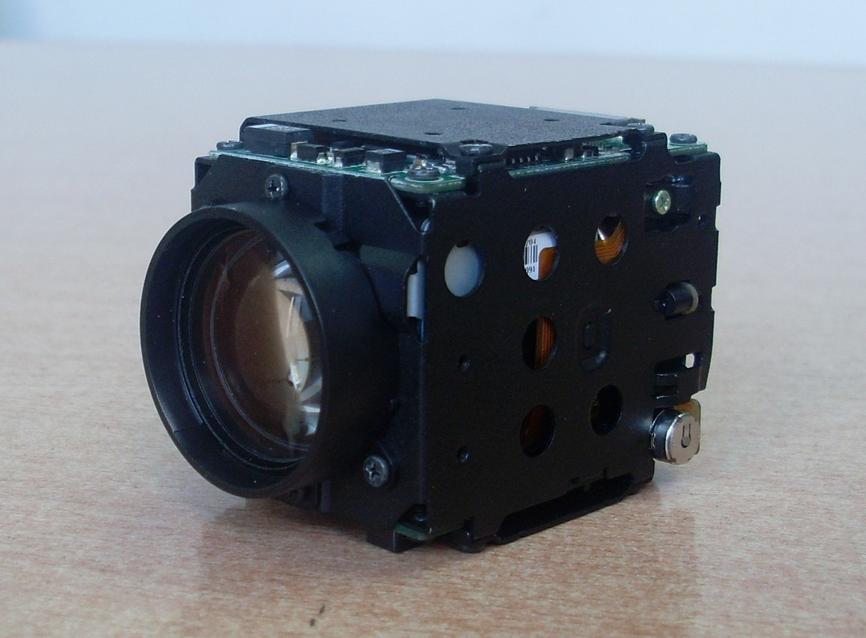 lg一体化自动聚焦彩转黒摄像机 lg高清机芯-「监控摄像机/摄像头」