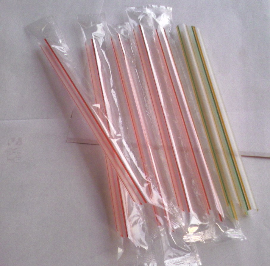 供应螺丝包装薄膜 直销螺丝薄膜 吸管薄膜 奶茶吸管包装薄膜