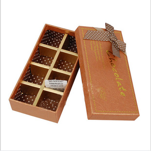 海量订做八个装烫金logo朱古力盒子爆销