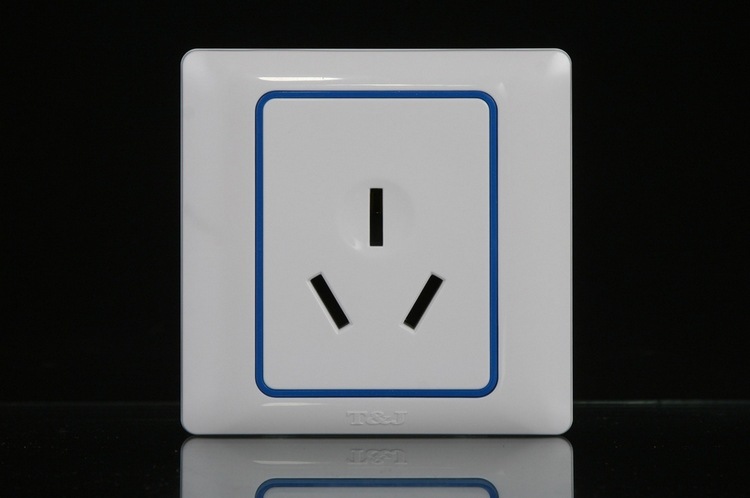 产品参数 产品名称 t&j/天基 16a三孔电源插座(空调插座)带黍框