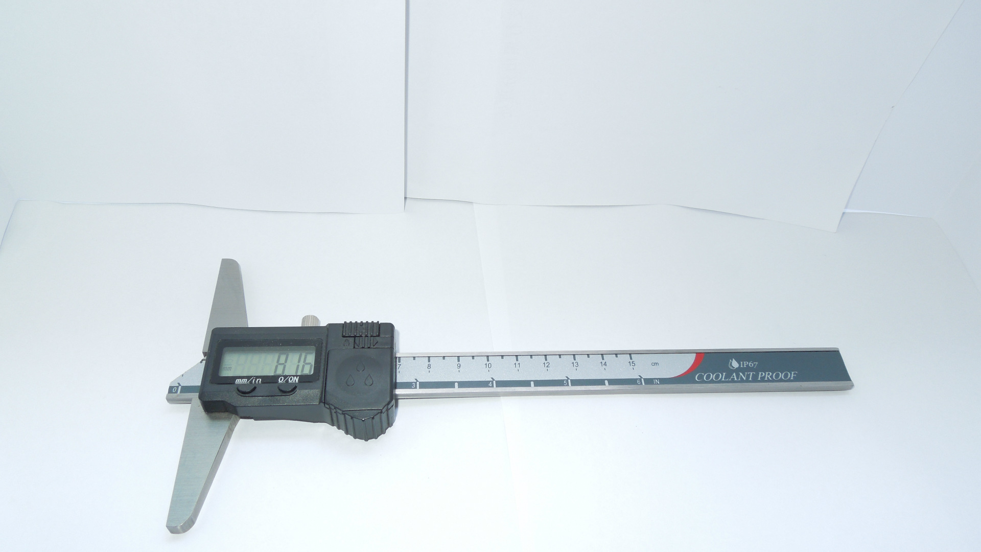 ip67带钩防水数显深度尺专利产品