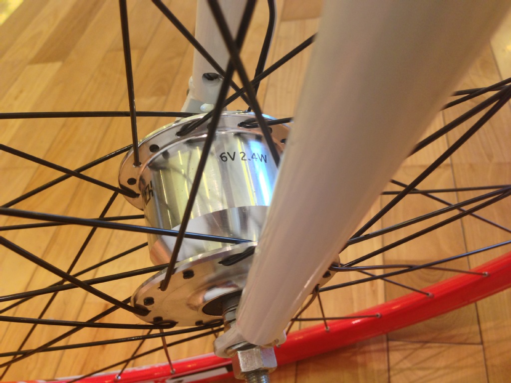 倒刹自行车/死飞自行车/带发电花鼓/活飞