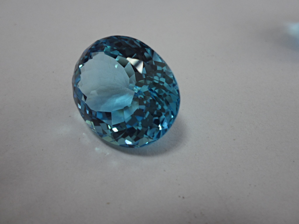 蓝黄玉裸石戒面 蓝晶宝石半成品 蓝色托帕石 椭圆形 宝石车工