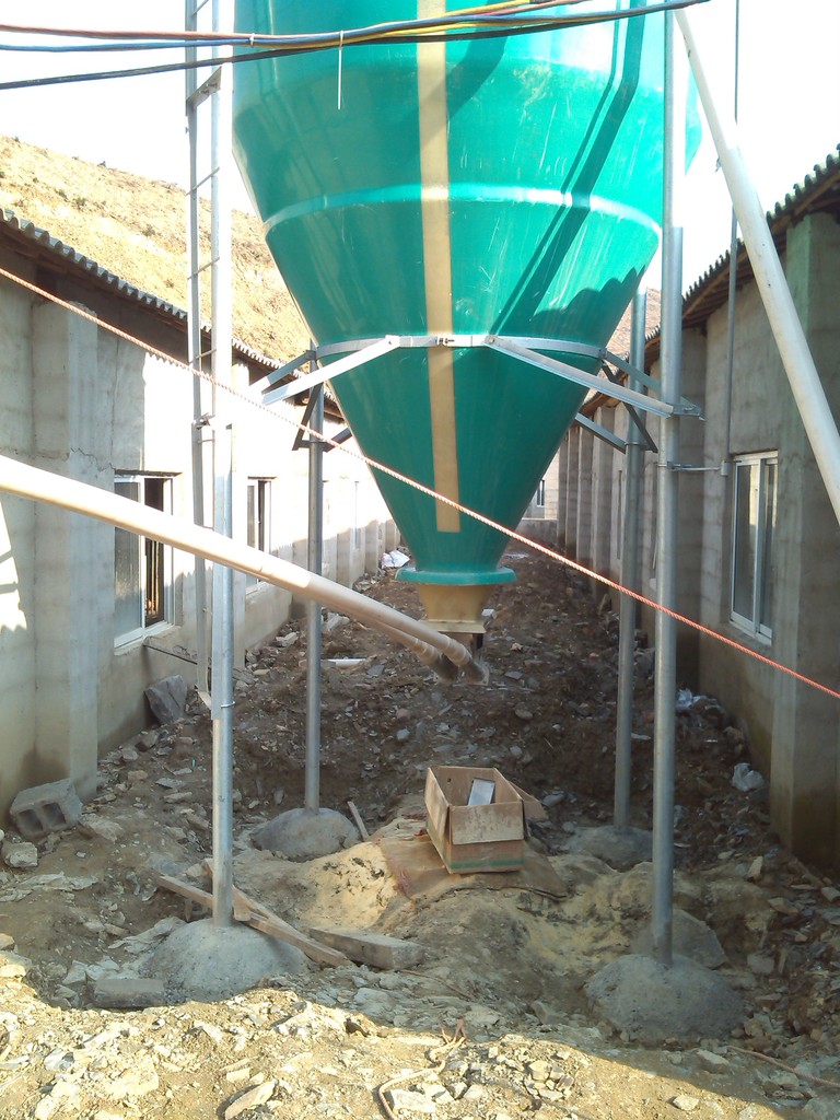 玻璃钢饲料塔 饲料 青贮饲料 养猪饲料图片_8