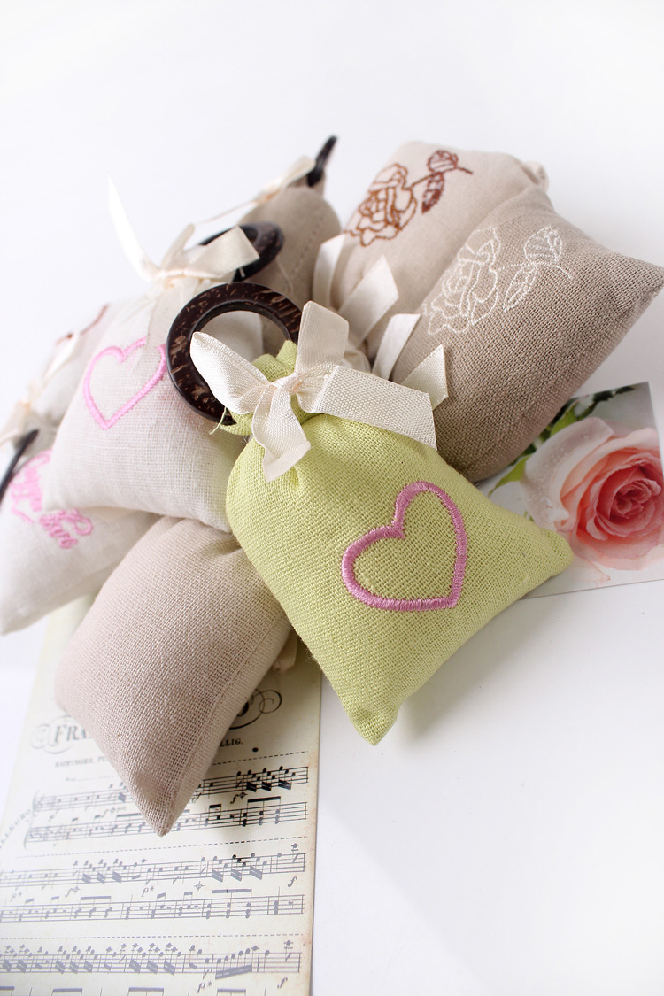 蔓芷xb052绣花木环香包衣柜香囊空气芳香香包礼盒2个装